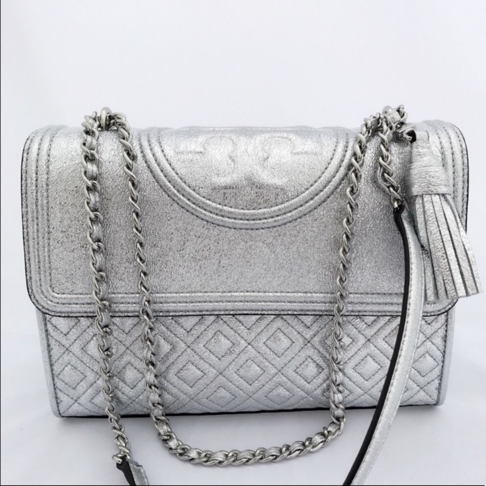 Tory burch Fleming large silver metallic crinkle